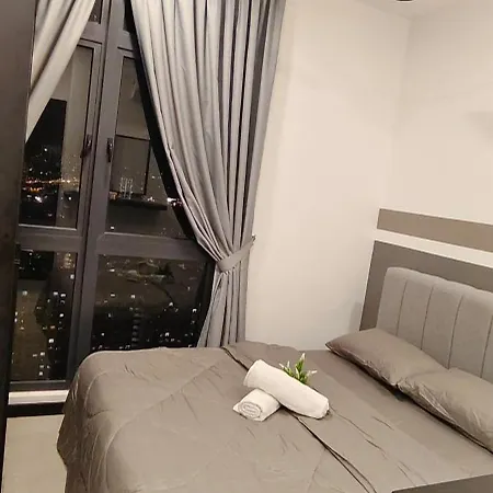 Neu Suites By Vr